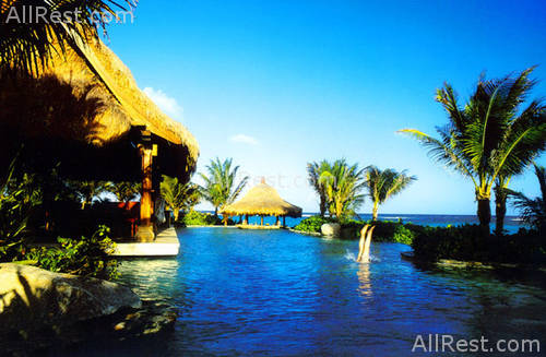 Necker Island Resort 10
